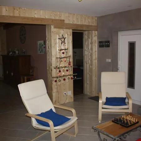 Ferienhaus De La Lombarde