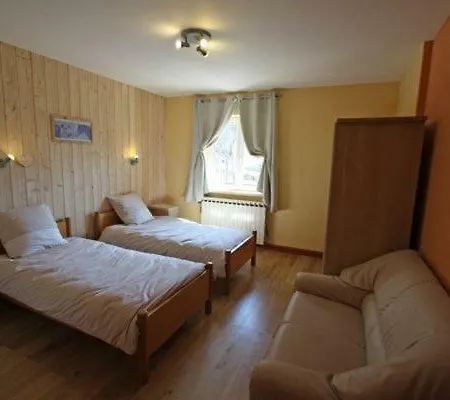 Сasa de vacaciones De La Lombarde