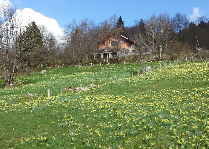 De La Lombarde 度假居 *